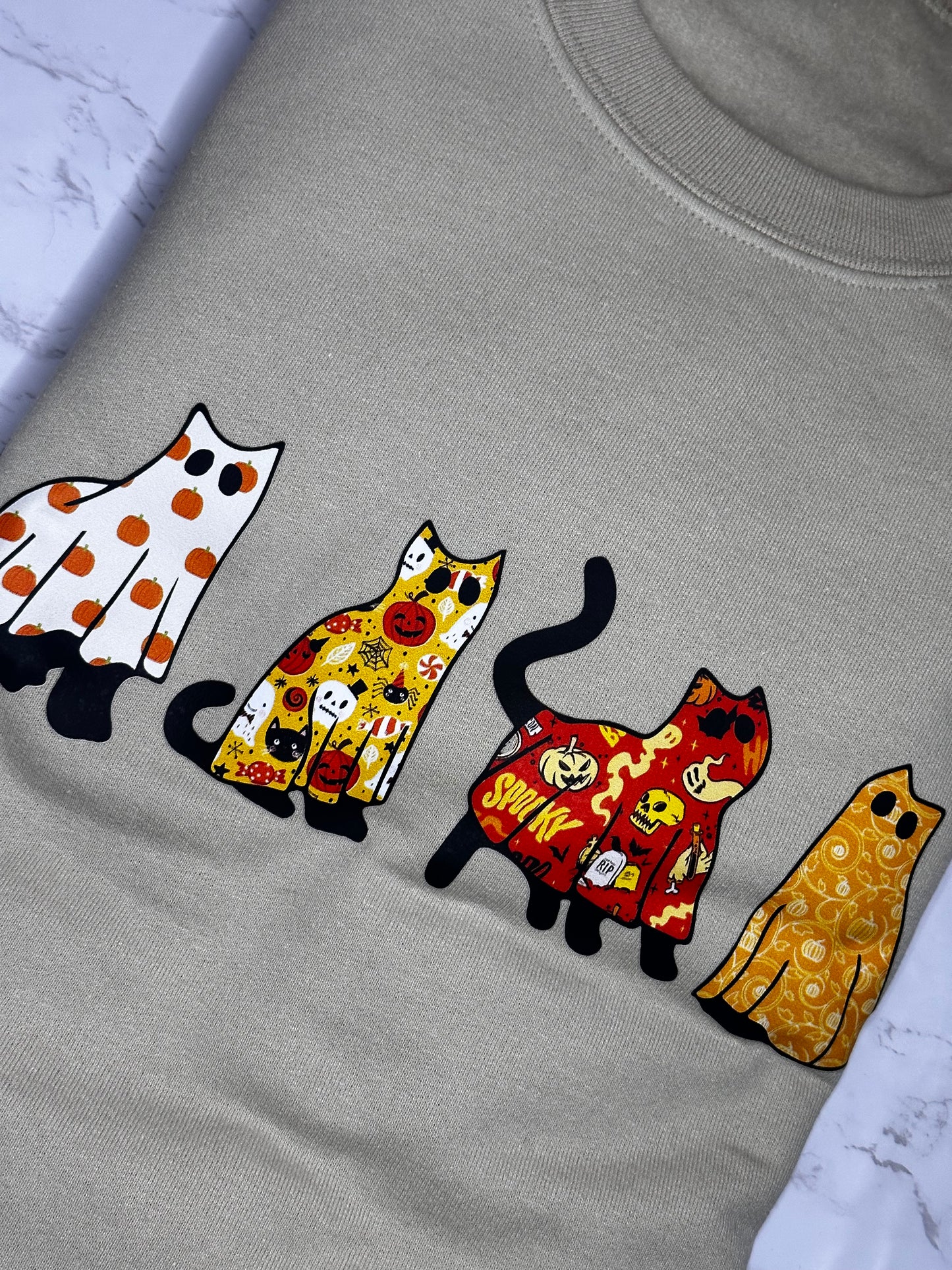Halloween cats