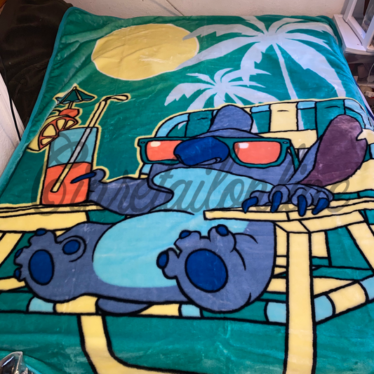 Stitch twin/full blanket